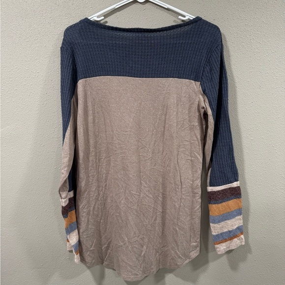 2/$10 Waffle Colorblock Mixer Tee - Picture 5 of 5